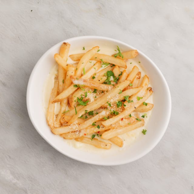 Parmesan Fries with Gorgonzola Sauce.